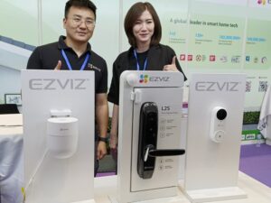 EZVIZ memamerkan Produk Unggulan nya di China Homelife Indonesia