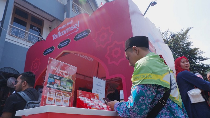 Telkomsel Meluncurkan Paket RoaMAX Haji dan Buka Kembali GraPARI Makkah dan Posko Layanan Haji