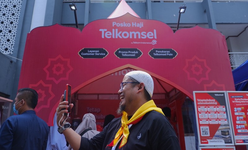 Telkomsel Meluncurkan Paket RoaMAX Haji dan Buka Kembali GraPARI Makkah dan Posko Layanan Haji