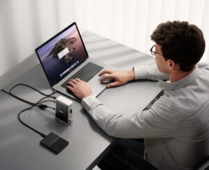 ANKER ThunderBolt Docking Station Hadirkan 13 Koneksi dalam 1 Perangkat