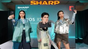 SHARP Resmi Luncurkan Smartphone AQUOS R7s di Indonesia