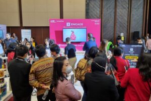 Smartfren Luncurkan 1ENGAGE: Platform Digital Engagement Fokus UMKM dengan WhatsApp