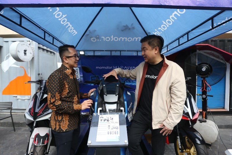 Momotor.id dan ALVA Menggelar EVperience untuk Sosialisasi Motor Listrik di Jabodetabek