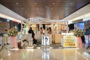 Gerai Pertama IT (Immersive Tech) di Surabaya