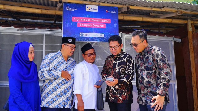 Dorong Produktivitas Ekonomi Pesantren XL Axiata Ajarkan Santri Manfaatkan Solusi IoT