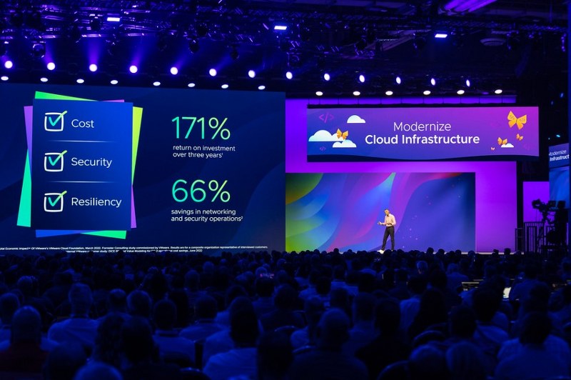 VMware Cloud: Modernisasi, Efisiensi, dan Keamanan Terkini