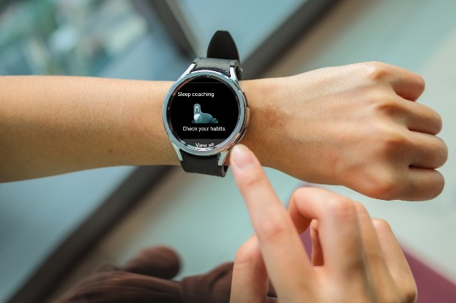 Tips Tetap Jaga Wellness di Tengah Cuaca Ekstrem dengan Galaxy Watch6 Series