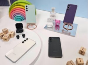 Fan Sejati Galaxy! Rasakan Sederet Keuntungan Pakai HP Samsung Galaxy S23 FE & Galaxy Buds FE