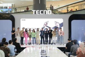 Ini Dia Harga Dan Spesifikasi TECNO PHANTOM V Flip 5G