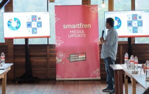 Smartfren Perkuat Jaringan untuk Sambut Natal dan Tahun Baru 2024