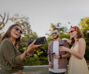 Nikmati Suara Jernih dengan Speaker Ripple dari HiFuture