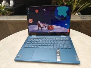 Review Lenovo Yoga 7 14IRL8: Laptop 2-in-1 Serbaguna