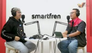 Smartfren Terus Tingkatkan Literasi Digital Masyarakat Lewat Gerakan 100% untuk Indonesia