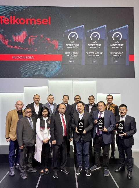 Telkomsel Raih Gelar Best Mobile Network & Fastest Mobile Network 