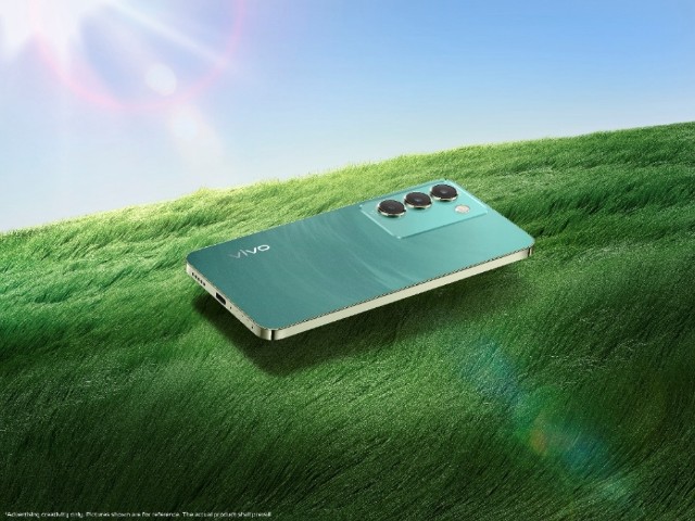 Manjakan Pengguna dengan Desain Premium: Vivo Y100
