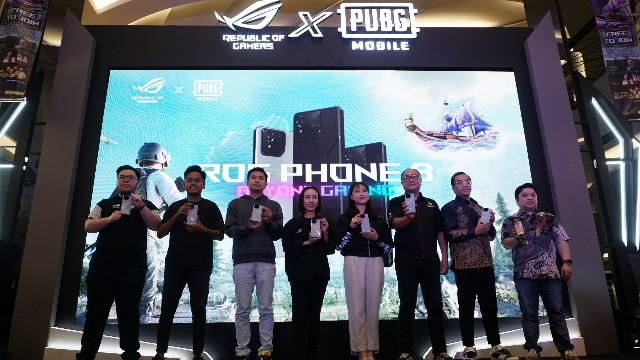 Momen Libur Lebaran Semakin Berkesan dengan Promo Spesial ROG Phone 8 Series