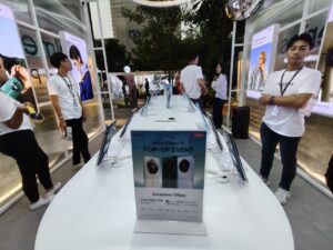 Realme Hadirkan Acara Pop-up Event realme 12 Series 5G dan Promo Menarik