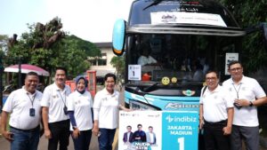 Indibiz Berangkatkan Peserta Mudik Asik Bersama BUMN 2024
