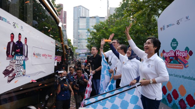 Indibiz Berangkatkan Peserta Mudik Asik Bersama BUMN 2024