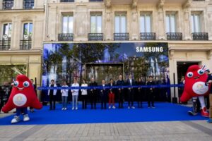 Samsung Meresmikan Kampanye ‘Open Always Wins’ untuk Olimpiade dan Paralimpiade Paris 2024