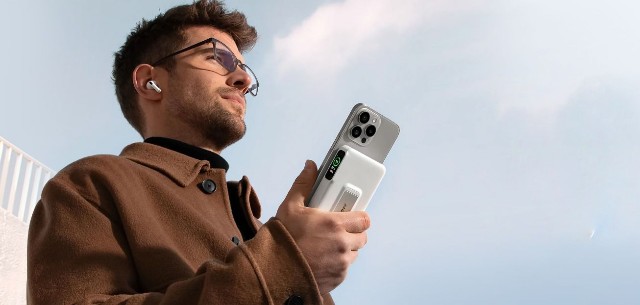 Kenali Teknologi Pengisian Cepat Nirkabel Qi pada Power Bank Anker MagGo