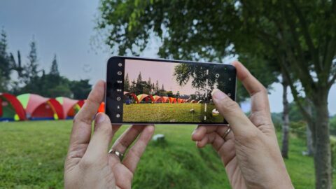 Cara Bikin Foto Malam Aesthetic dengan Galaxy A35 5G Saat Camping