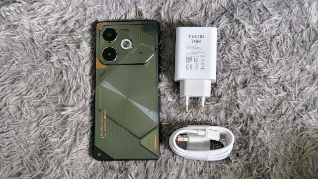 TECNO POVA 6 dengan POVA SuperCooled System 1.0