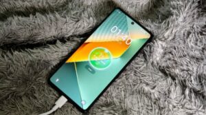 TECNO POVA 6 dengan Baterai 6.000 mAh: Solusi Gaming Tanpa Henti