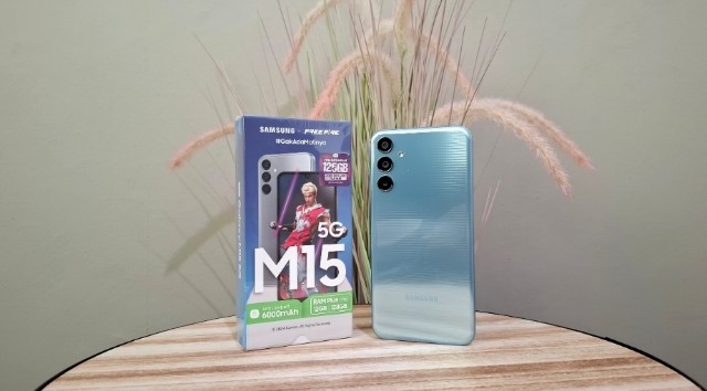 Buat konten liburan auto FYP versimu dengan Galaxy M15 5G