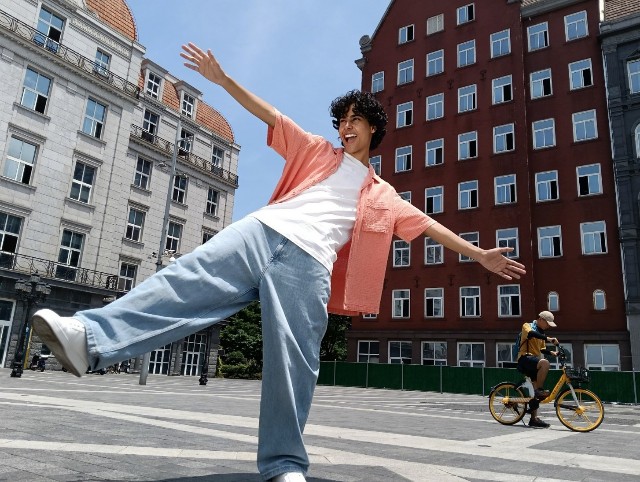OPPO A3 Pro 5G: AI Generatif Pertama di Lini A Series Menawarkan Pengalaman Canggih untuk Konsumen