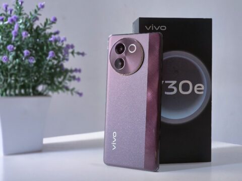 Review vivo V30e: Harga Lebih Ramah Kantong, Kamera Tetap Memukau