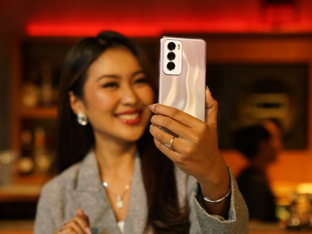 OPPO Perkenalkan Fitur Terbaru: BeaconLink di Reno12 Series