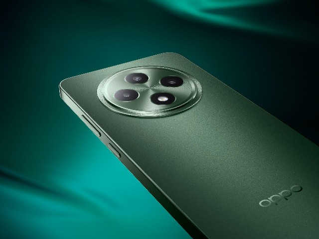 OPPO Reno12 F 5G: Teknologi AI dan Ketahanan Kuat dengan Harga Terjangkau Mulai 9 Agustus 2024