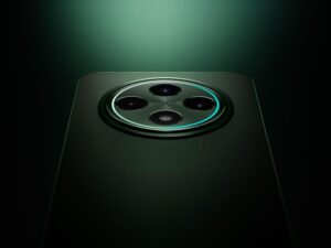 OPPO Reno12 F Series: Desain Elegan dan Futuristik untuk Gamers dan Fashionista