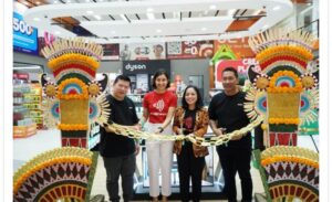 AUKEY Buka “Flagship Island Booth” Kedua di Cellular World Bali