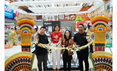 AUKEY Buka "Flagship Island Booth" Kedua di Cellular World Bali
