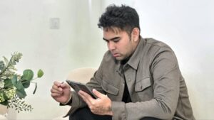 Aero Aswar Memilih Galaxy Z Fold6 sebagai Daily Driver untuk Investasi Bisnis Terbaik