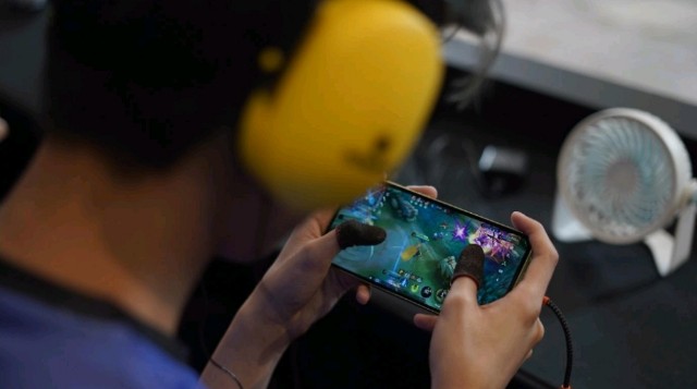 Galaxy A55 5G: Andalan ATS Esports di Samsung Galaxy Gaming Academy 2024