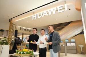 HUAWEI Experience Store Grand Indonesia Kembali Dibuka: Pengalaman Berbelanja Gadget Huawei yang Lebih User-Friendly