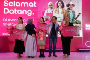 Indosat Apresiasi Startup Perempuan, Waterhub Raih Juara di SheHacks 2024