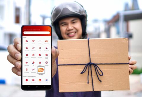 Kolaborasi Telkomsel dan Pos Indonesia Hadirkan Layanan Kirim Barang PosAja! di MyTelkomsel Super App