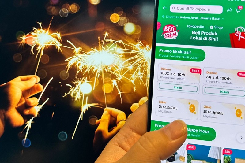 Produk Terlaris Tokopedia dan ShopTokopedia Jelang Tahun Baru 2025