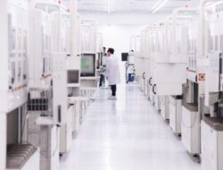 Intel Luncurkan AI PC Komersial Intel Core Ultra (Series 2) di MWC 2025