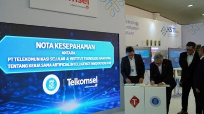 Telkomsel dan ITB Luncurkan AI Innovation Hub di KSTI 2025