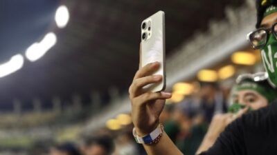 OPPO Zoom Meriahkan Laga Pembuka BRI Super League 2025