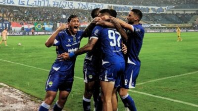 5 Tips Bikin Fancam PERSIB vs PERSEBAYA Viral Pakai OPPO Reno14