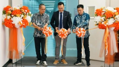 Y.O.U Resmikan Tropical Skin Research Lab Pertama di Indonesia