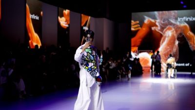 Infinix Hadirkan “Fragment of Anomaly” di Jakarta Fashion Week 2026