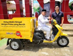 Indosat Sumbang Motor Sampah untuk Warga Pulau Untung Jawa