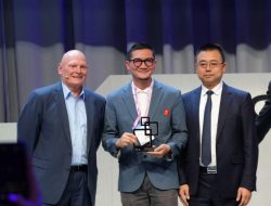 Jaringan Prioritas Telkomsel dan Huawei Raih GLOMO Awards 2026